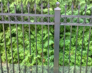 wrought_iron_fencing_02_img